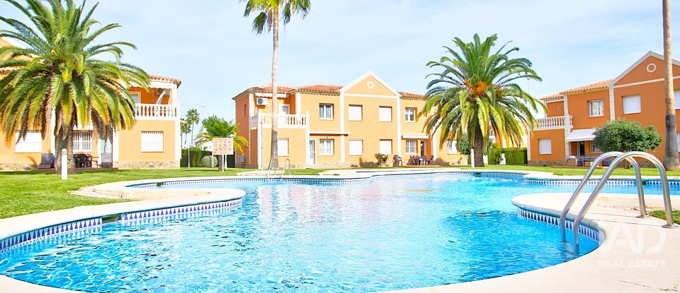 Piso 3 habitaciones de 77 m² en Oliva (46780)