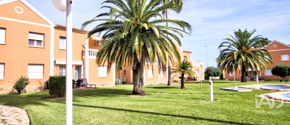 Piso 3 habitaciones de 77 m² en Oliva (46780)