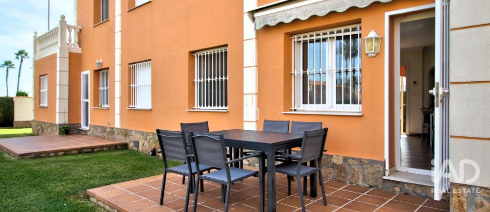 Piso 3 habitaciones de 77 m² en Oliva (46780)