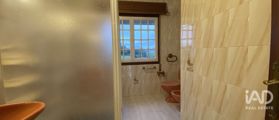 Châlet 3 chambres de 320 m² à Vilanova de Arousa (36620)