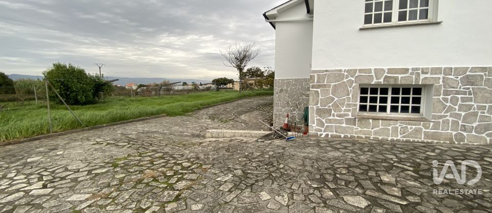 Châlet 3 chambres de 320 m² à Vilanova de Arousa (36620)