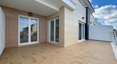 Piso 2 habitaciones de 130 m² en Pego (03780)