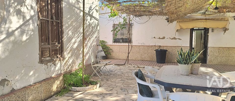 Casa 5 habitacions de 250 m² a Alicante/Alacant (03699)