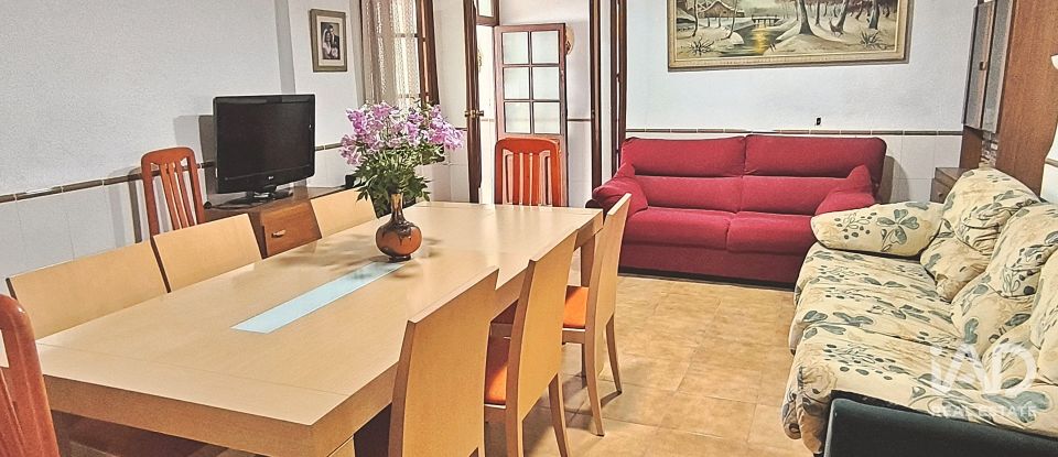 Casa 5 habitacions de 250 m² a Alicante/Alacant (03699)