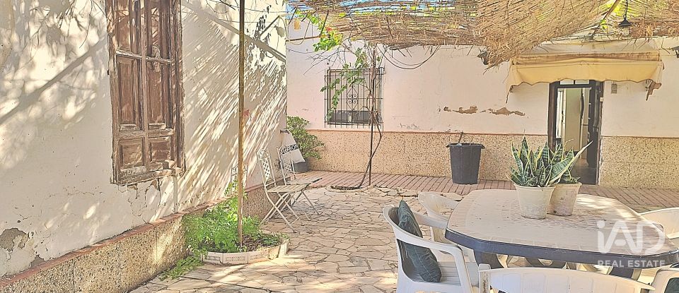Casa 5 habitacions de 250 m² a Alicante/Alacant (03699)
