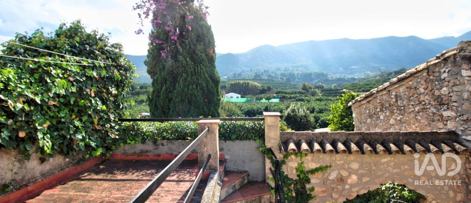 Village house 5 bedrooms of 227 m² in Adsubia (03786)