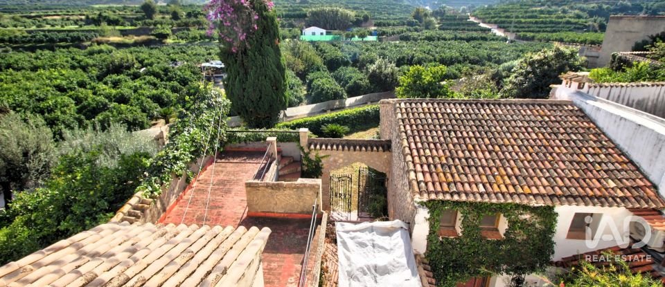 Village house 5 bedrooms of 227 m² in Adsubia (03786)