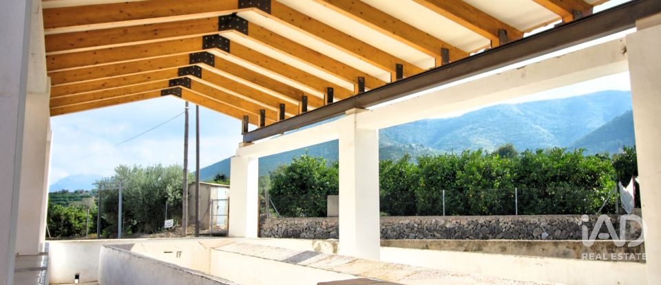 Village house 5 bedrooms of 227 m² in Adsubia (03786)