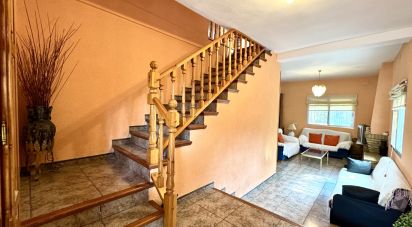 Cottage 4 bedrooms of 170 m² in Riba-Roja de Turia (46190)