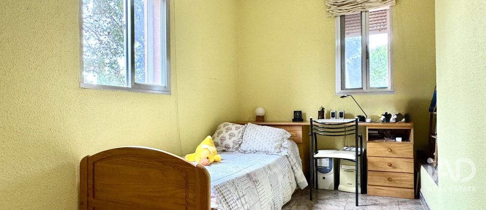 Chalet 4 habitaciones de 170 m² en Riba-Roja de Turia (46190)