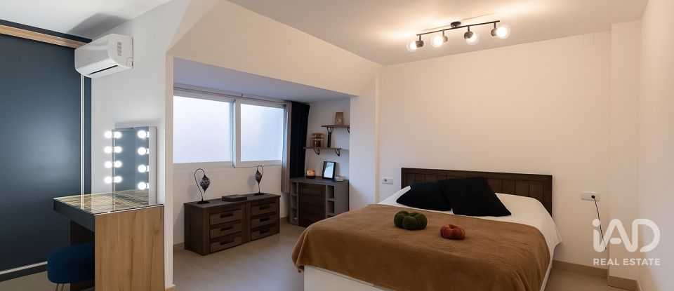 Ático 2 habitaciones de 98 m² en Elda (03600)