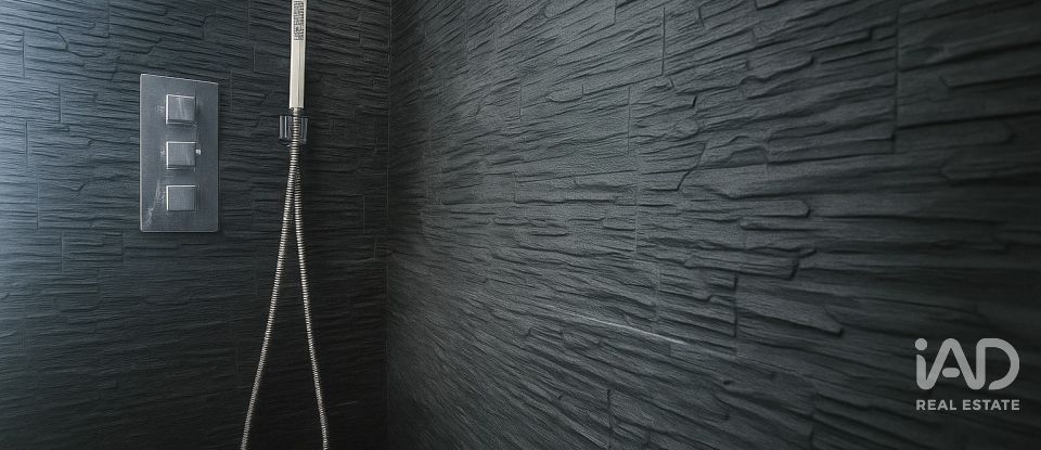 Ático 2 habitaciones de 98 m² en Elda (03600)