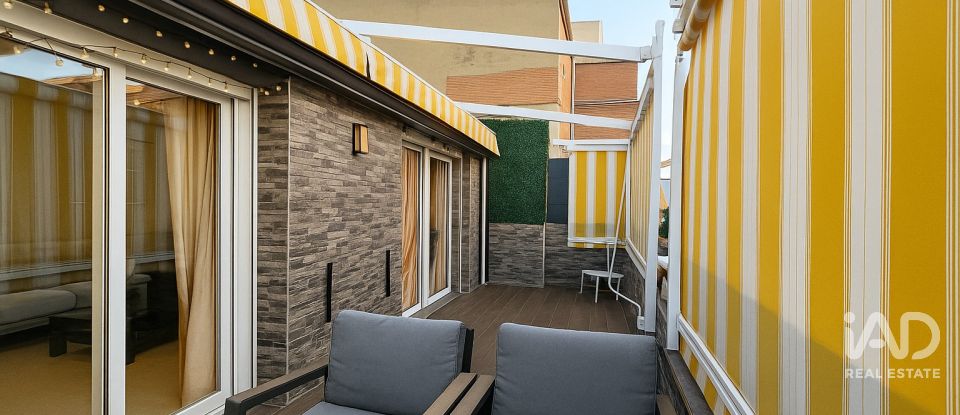 Ático 2 habitaciones de 98 m² en Elda (03600)