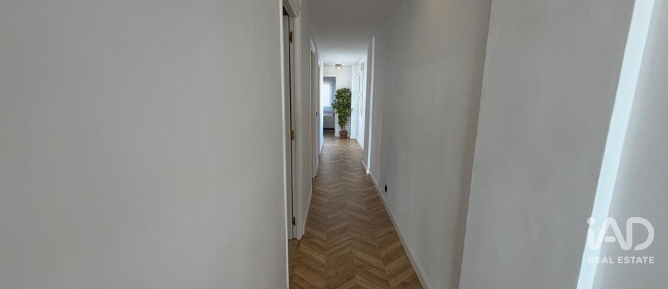 Pis 4 habitacions de 160 m² a Alicante/Alacant (03002)