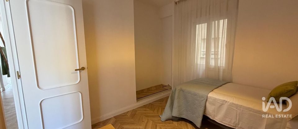 Pis 4 habitacions de 160 m² a Alicante/Alacant (03002)