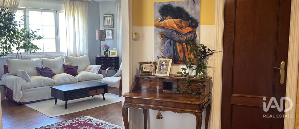 House 6 bedrooms of 387 m² in Carbajal de La Legua (24196)