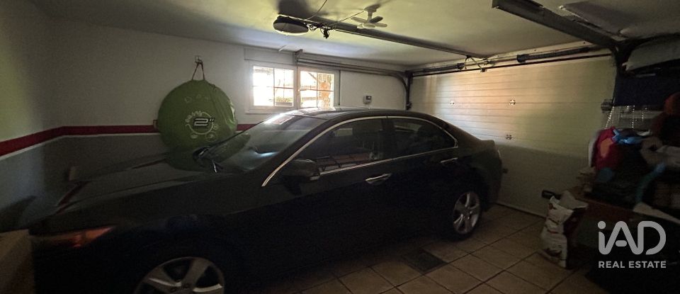 House 6 bedrooms of 387 m² in Carbajal de La Legua (24196)