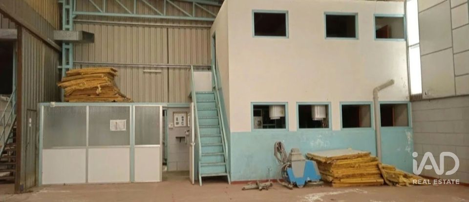 Terrain à bâtir de 24 000 m² à Amurrio (01470)