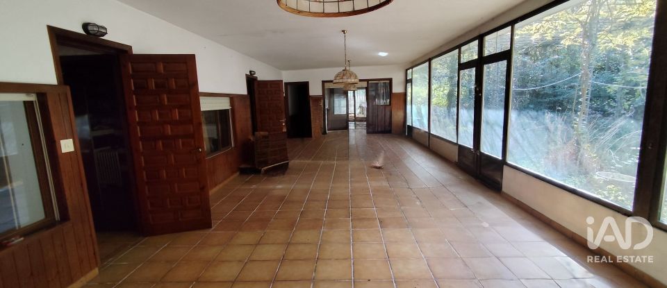 Terrain à bâtir de 24 000 m² à Amurrio (01470)