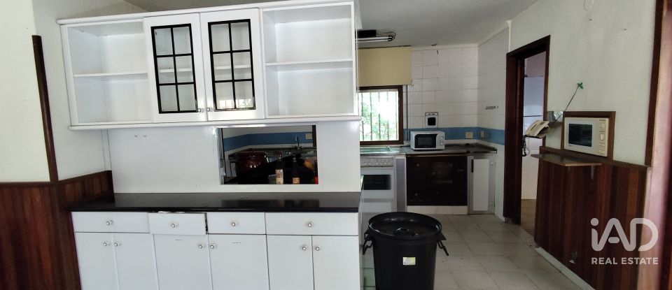 Terrain à bâtir de 24 000 m² à Amurrio (01470)