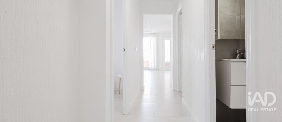 Piso 3 habitaciones de 110 m² en Torrevieja (03185)