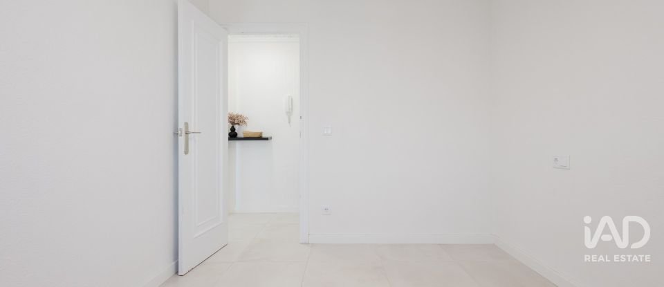 Piso 3 habitaciones de 110 m² en Torrevieja (03185)