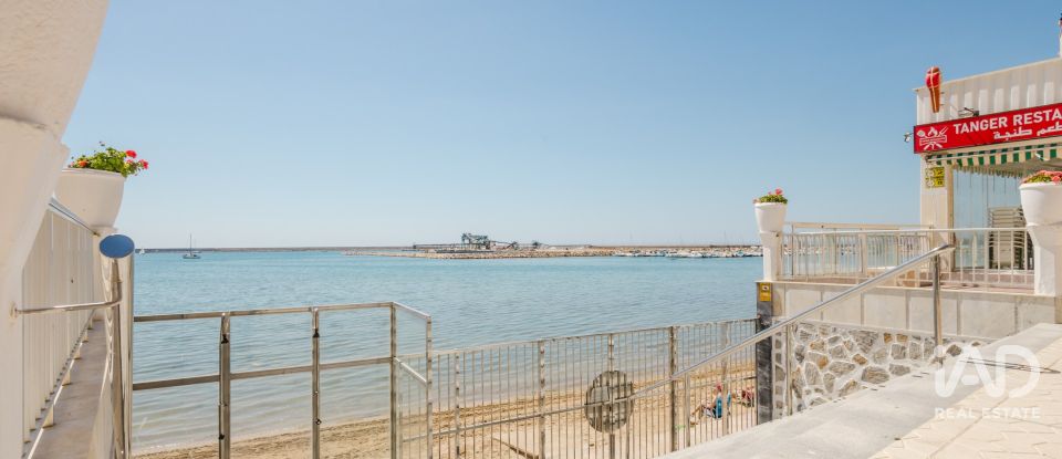 Piso 3 habitaciones de 110 m² en Torrevieja (03185)