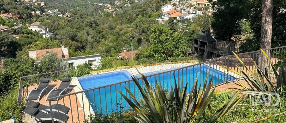 Casa 5 habitaciones de 300 m² en Argentona (08310)