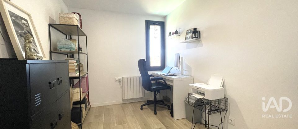 Casa 3 habitaciones de 217 m² en Rubí (08191)