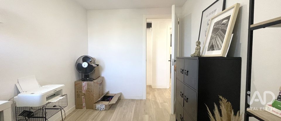 Casa 3 habitaciones de 217 m² en Rubí (08191)