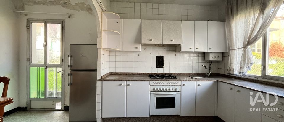 House 5 bedrooms of 122 m² in Laxe (15117)