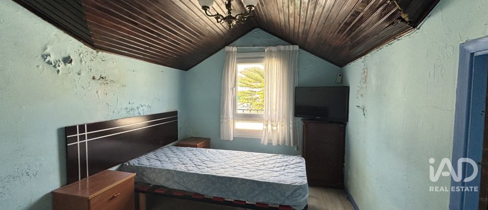 House 5 bedrooms of 122 m² in Laxe (15117)