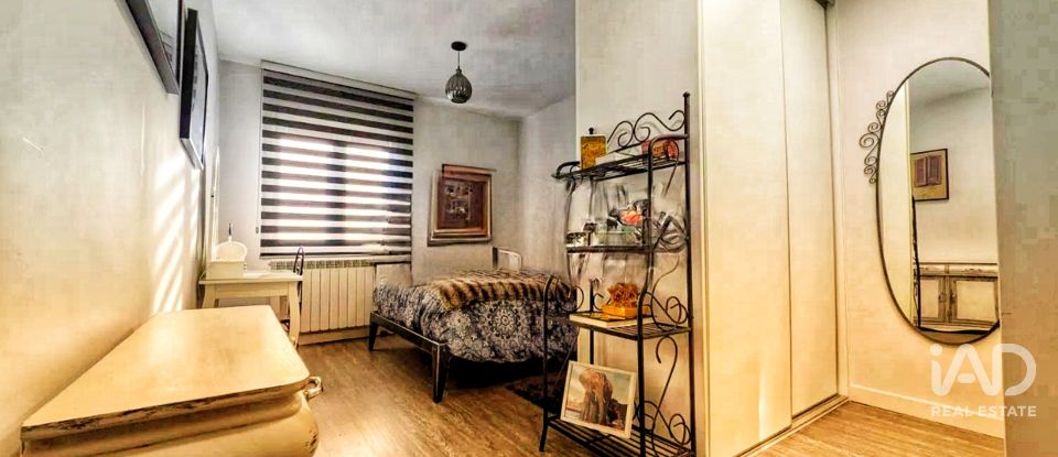 Appartement 2 chambres de 83 m² à Vitoria-Gasteiz (01002)