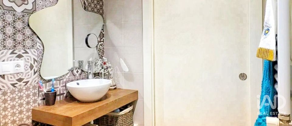 Appartement 2 chambres de 83 m² à Vitoria-Gasteiz (01002)