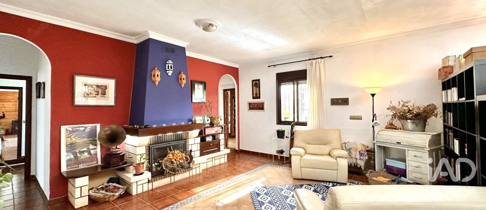 Casa rústica 3 habitaciones de 169 m² en Lepe (21440)