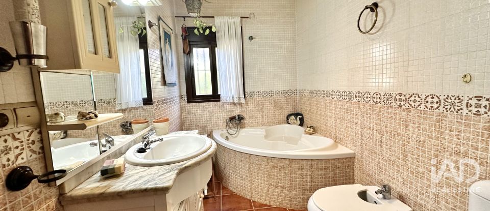 Casa rústica 3 habitaciones de 169 m² en Lepe (21440)