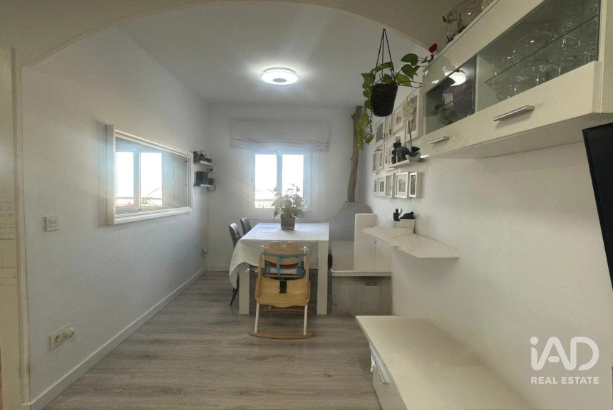 Apartment 2 bedrooms of 61 m² in Barcelona (08032)