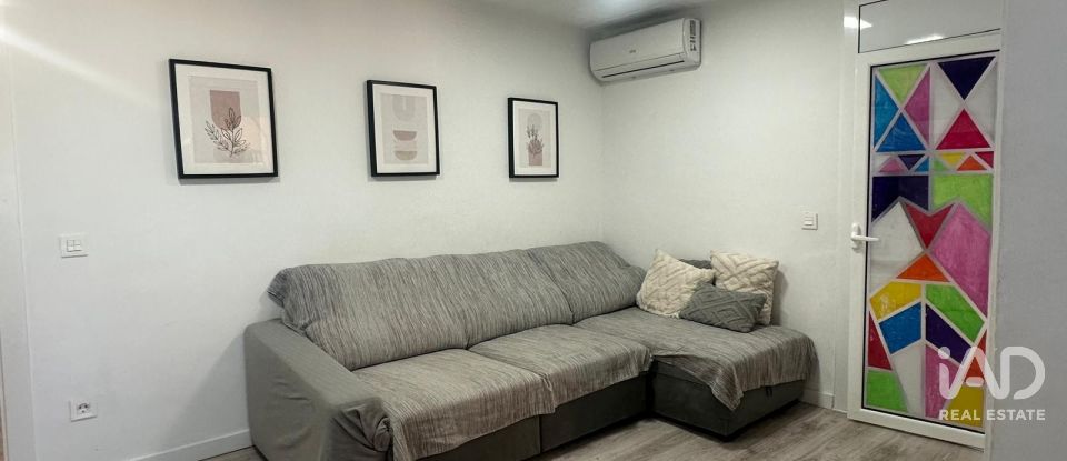 Apartment 2 bedrooms of 61 m² in Barcelona (08032)