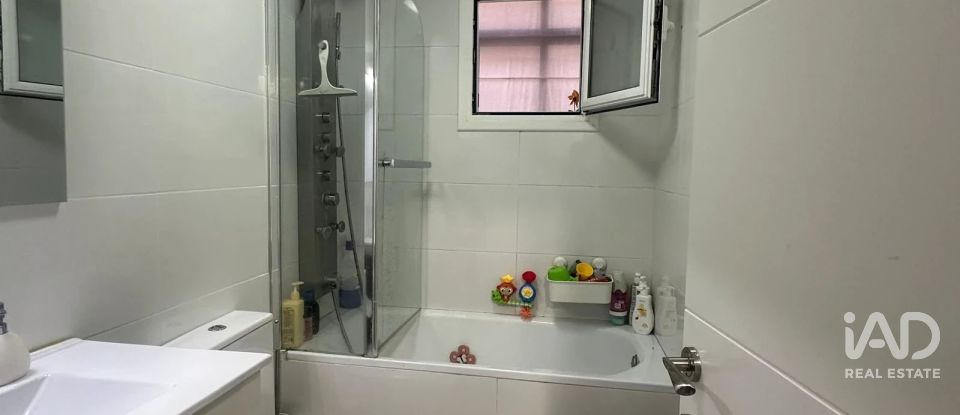 Apartment 2 bedrooms of 61 m² in Barcelona (08032)