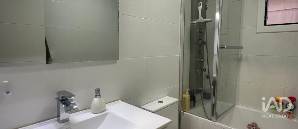 Apartment 2 bedrooms of 61 m² in Barcelona (08032)