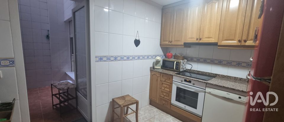 Piso 3 habitaciones de 110 m² en Torrevieja (03181)