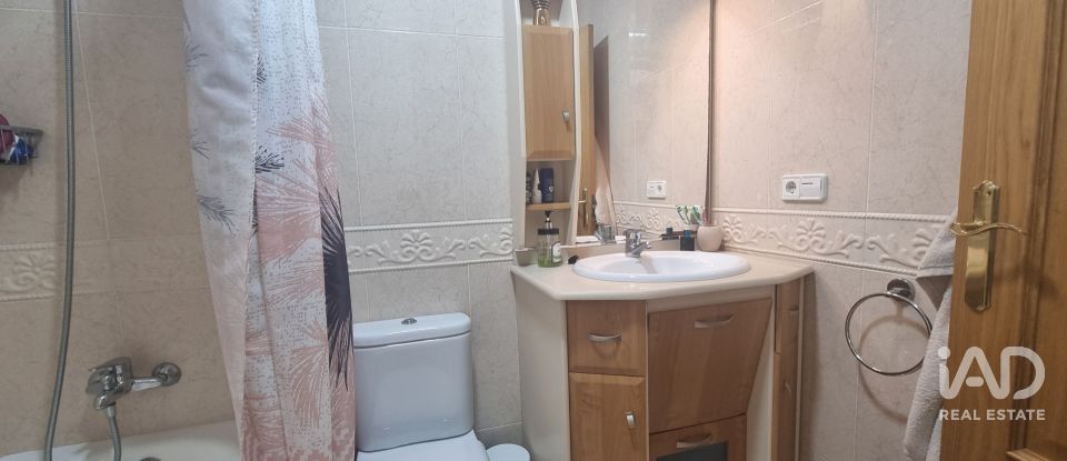 Piso 3 habitaciones de 110 m² en Torrevieja (03181)