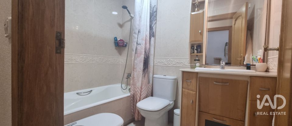 Piso 3 habitaciones de 110 m² en Torrevieja (03181)