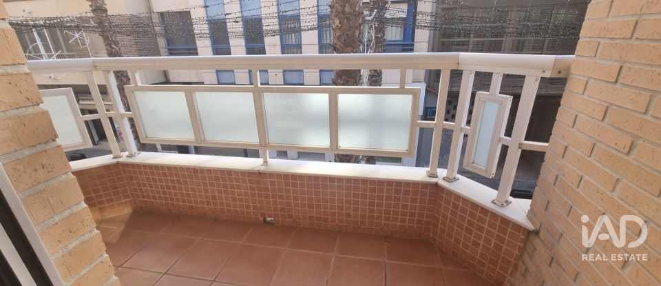 Piso 3 habitaciones de 110 m² en Torrevieja (03181)