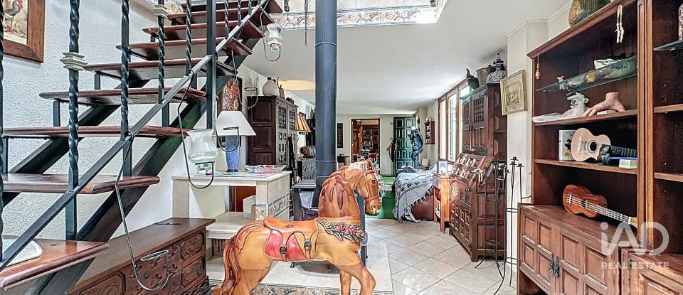 Casa de muntanya 6 habitacions de 550 m² a Base Aeria de Pollença (07470)