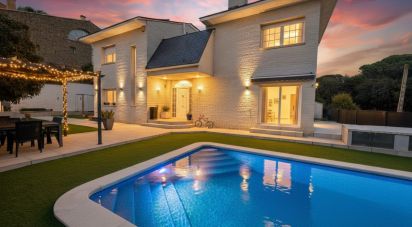 Mansion 3 bedrooms of 317 m² in Girona (17003)