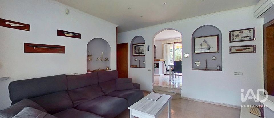 Casa 5 habitaciones de 180 m² en Riudecanyes (43771)