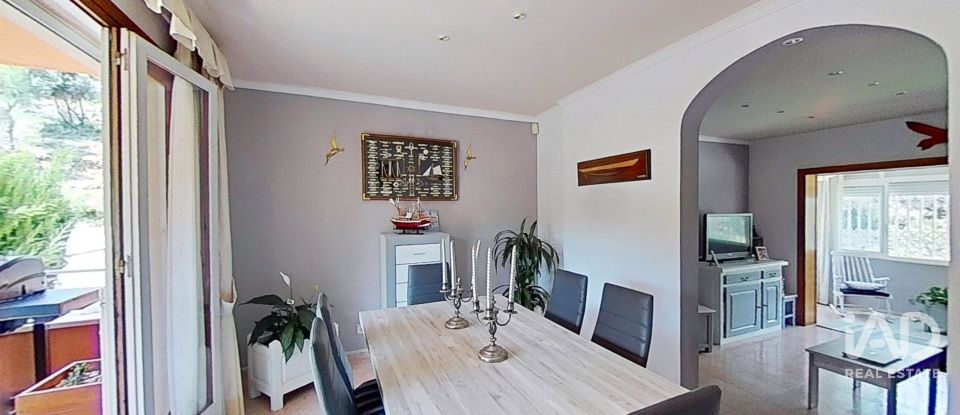 Casa 5 habitaciones de 180 m² en Riudecanyes (43771)