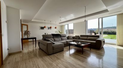 Casa rural 6 habitaciones de 471 m² en Cabrils (08348)