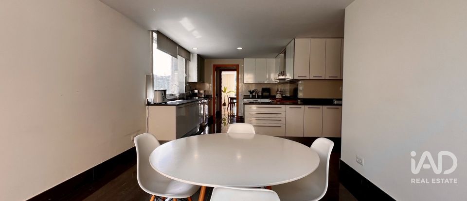 Casa rural 6 habitaciones de 471 m² en Cabrils (08348)